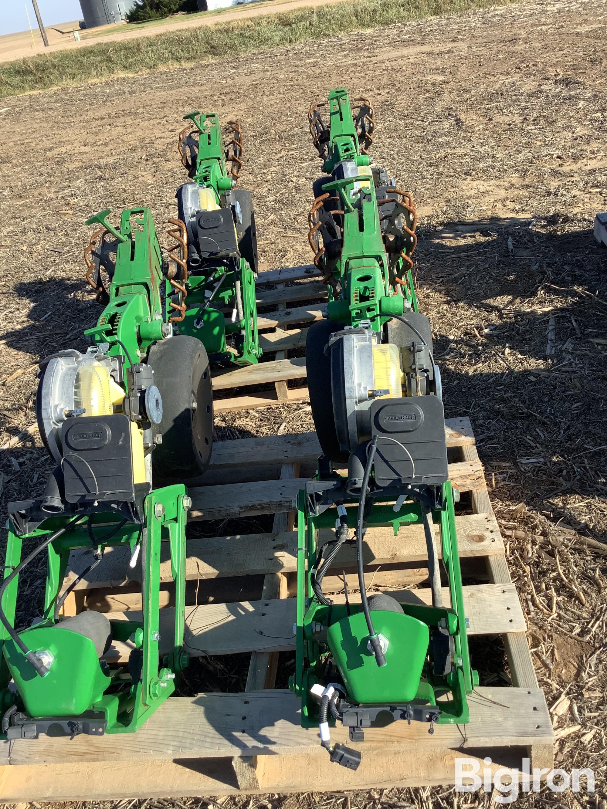 John Deere XP Row Units BigIron Auctions