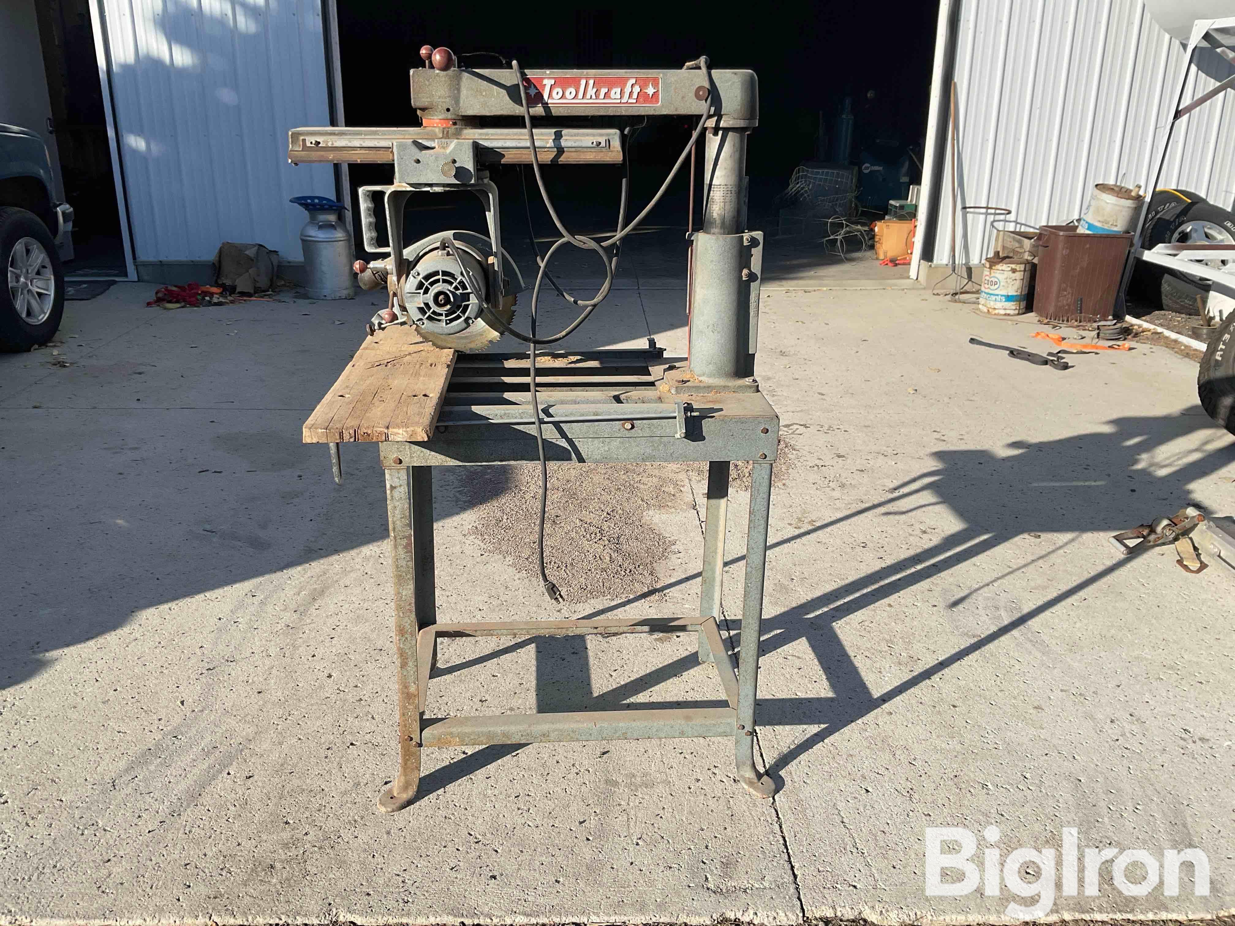 Toolcraft 950a Radial Arm Saw Bigiron Auctions 