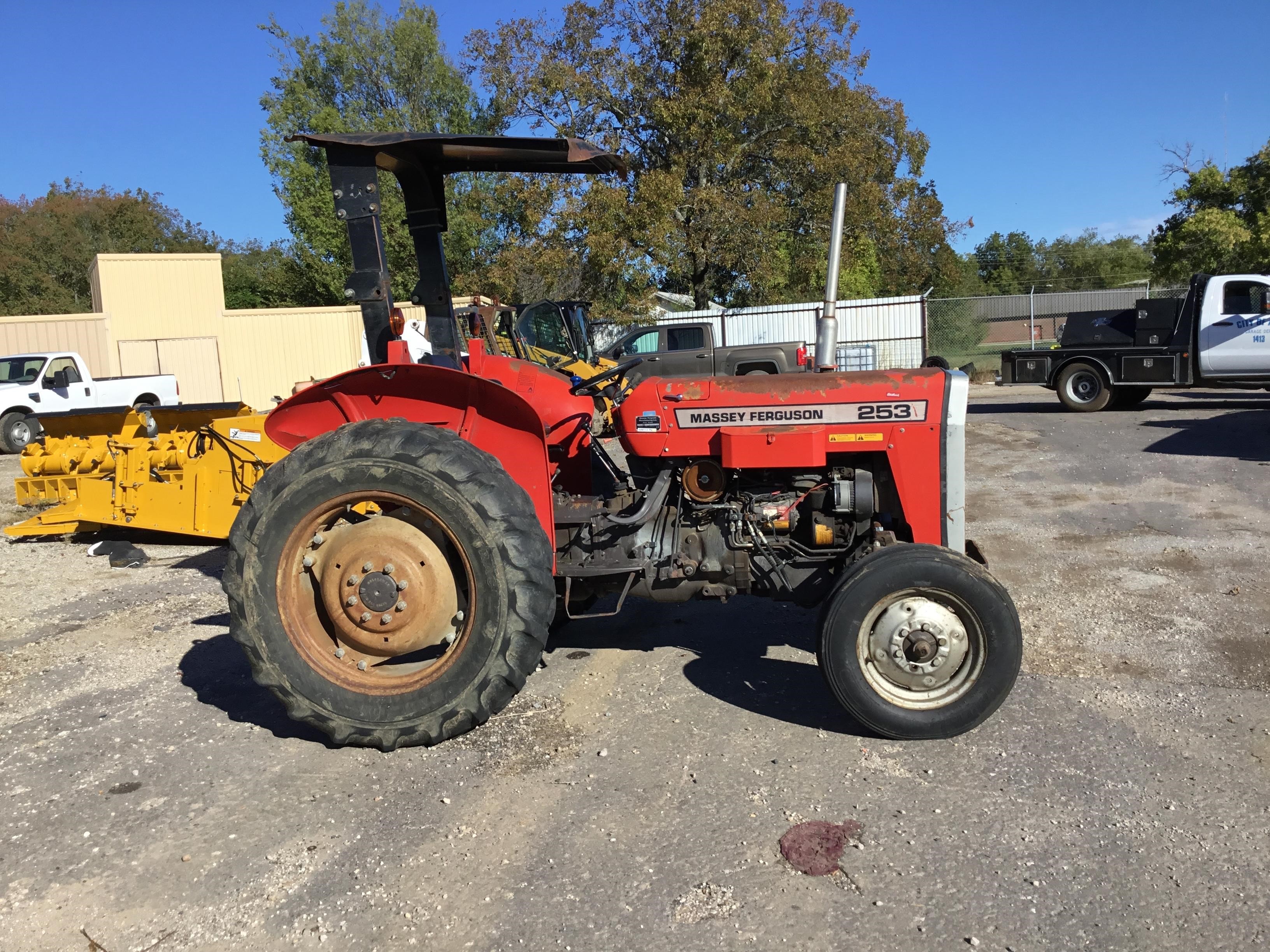 1997 Massey Ferguson 253 2wd Tractor Bigiron Auctions