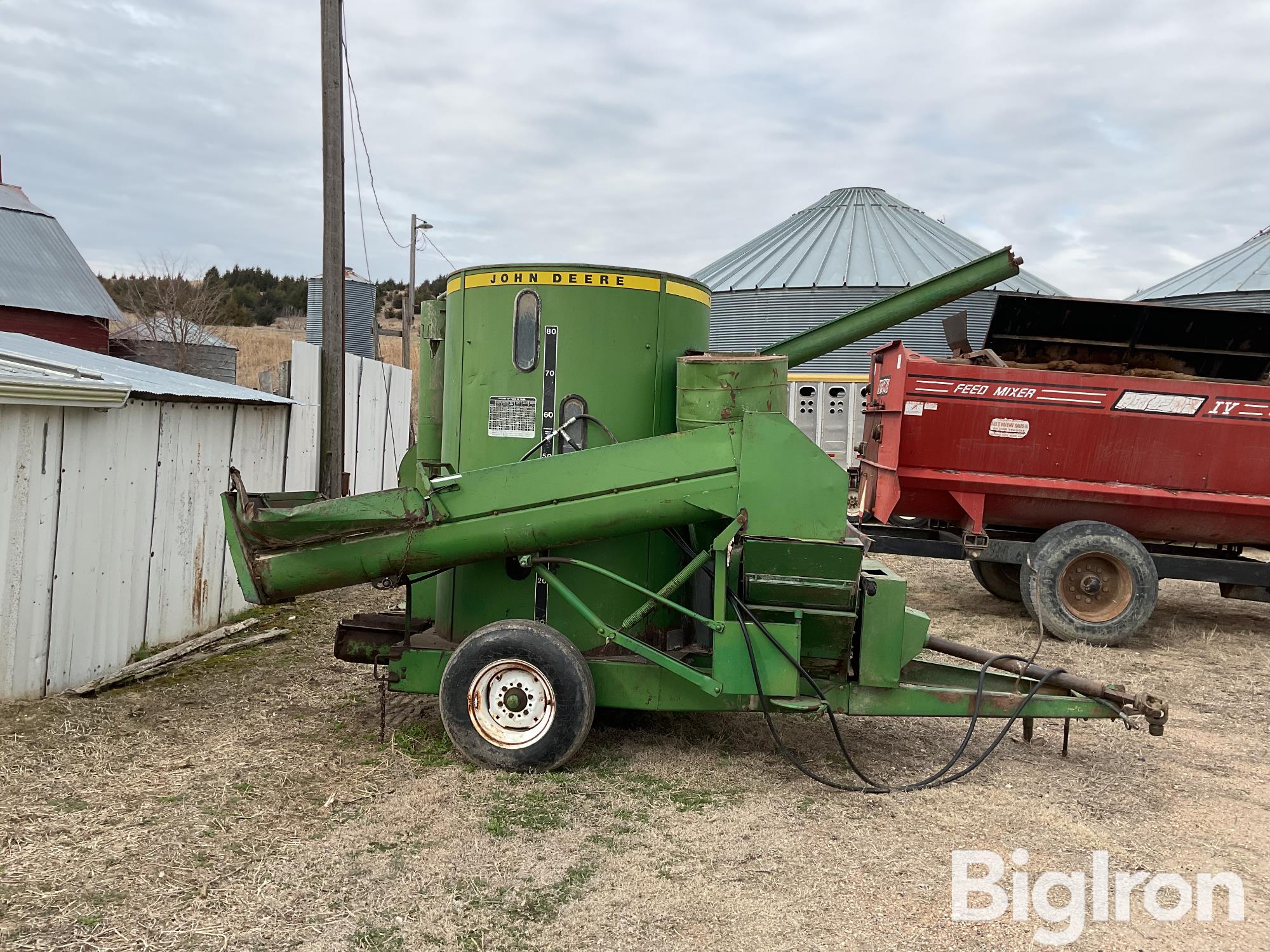 John Deere 700 Grinder Mixer BigIron Auctions