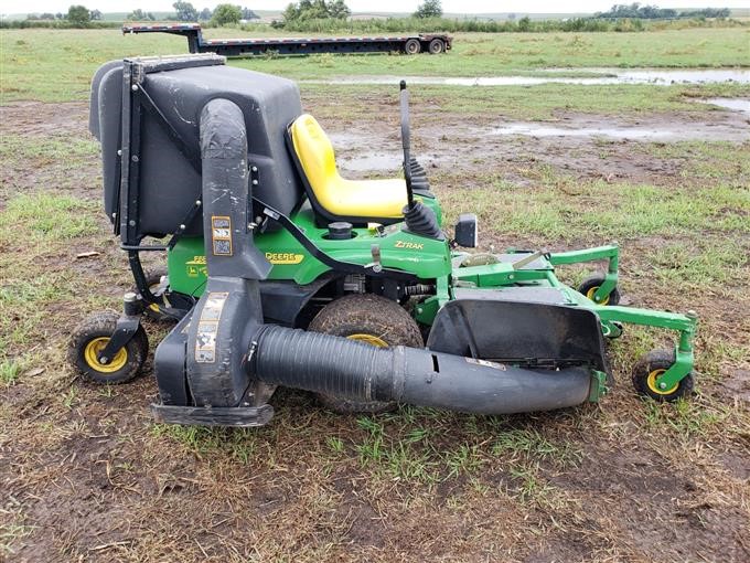 John Deere F687 Front Mount Riding Lawn Mower Bigiron Auctions