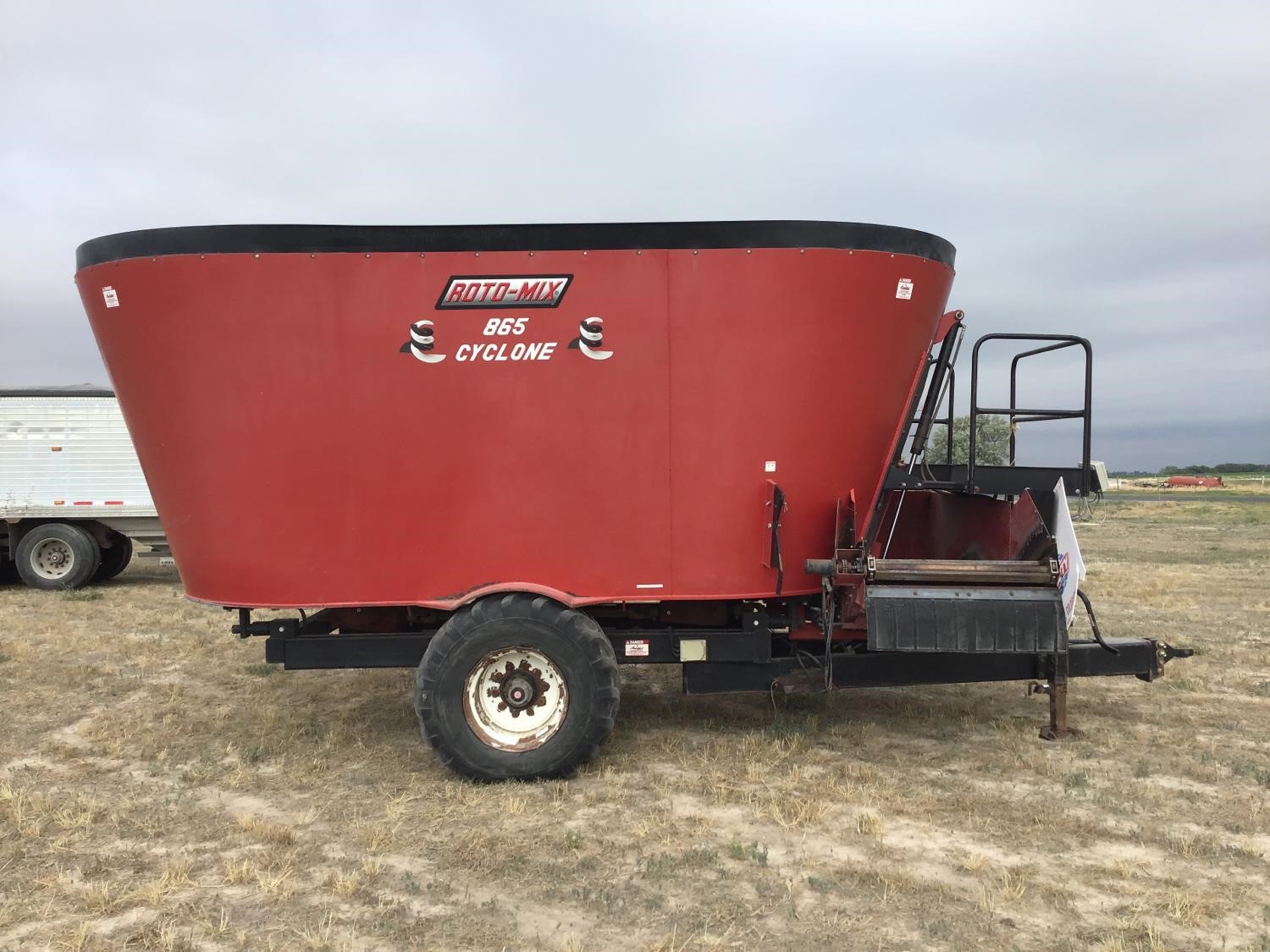 Roto-Mix 865 Feed Wagon BigIron Auctions