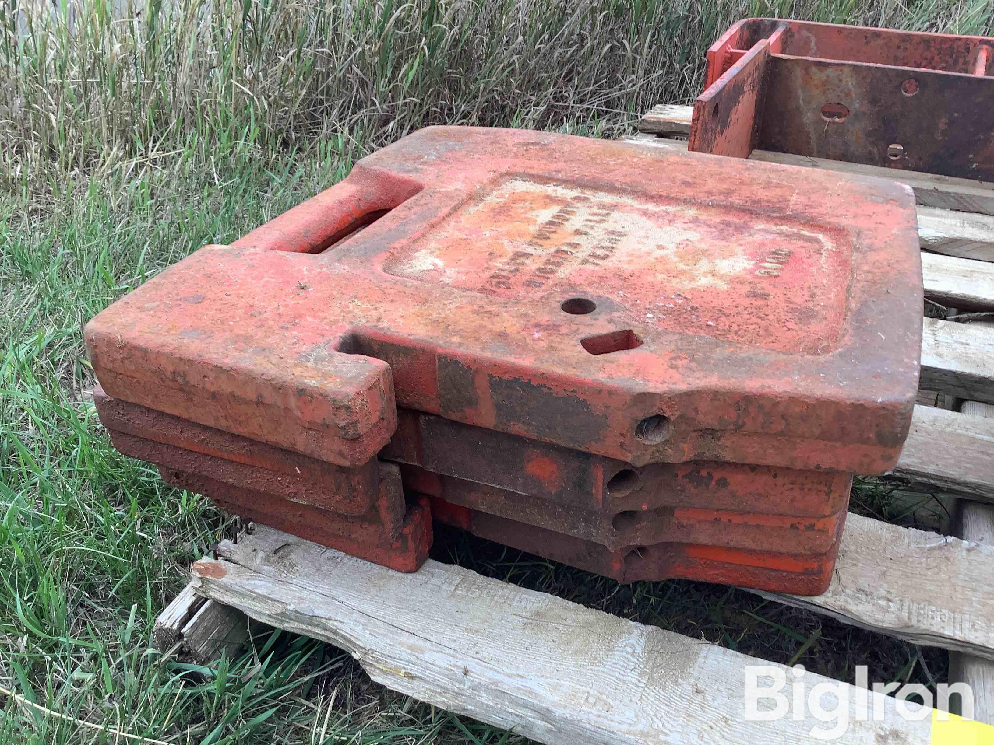 Taylor Foundry Suitcase Weights & Mounting Bracket BigIron Auctions