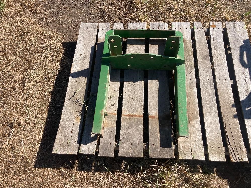 John Deere Weight Bracket BigIron Auctions