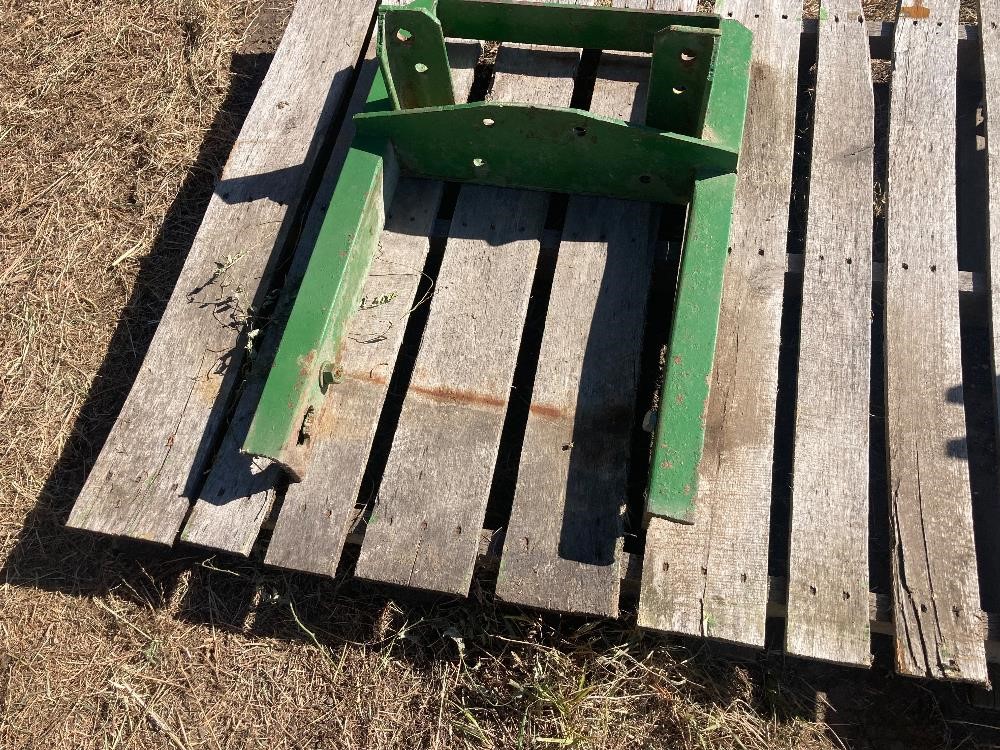 John Deere Weight Bracket BigIron Auctions