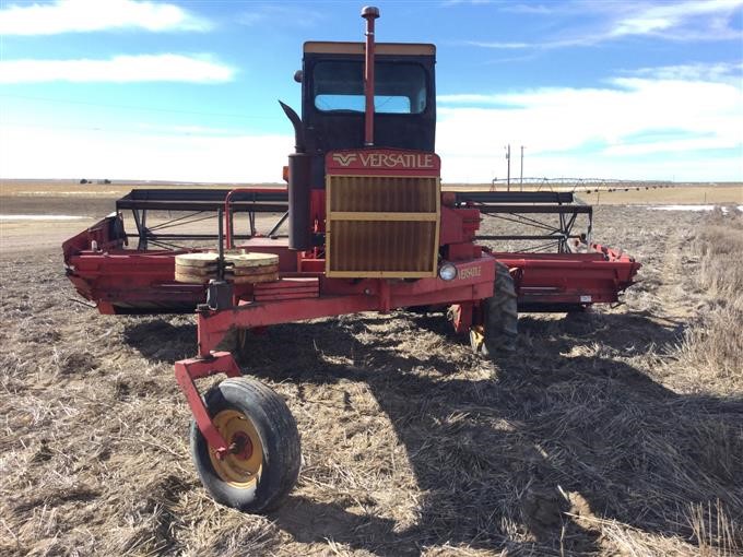 1984 Versatile 400 Self Propelled Swather W20 Draper Head Bigiron