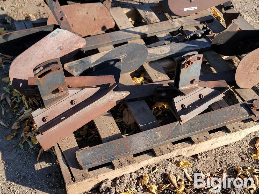 Hiniker Cultivator Ditcher Parts Bigiron Auctions