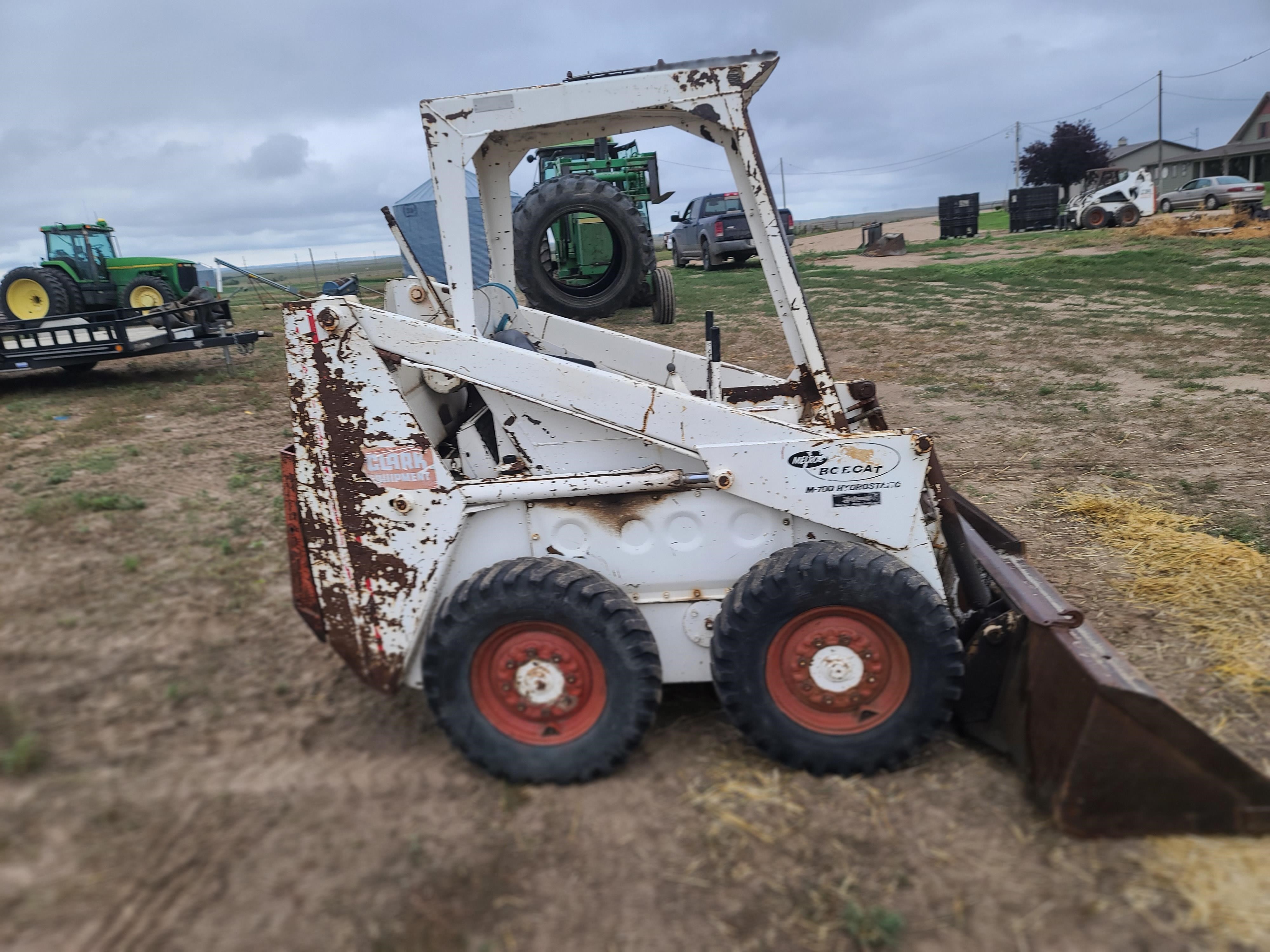 Melroe Bobcat M 700 Skid Steer Bigiron Auctions