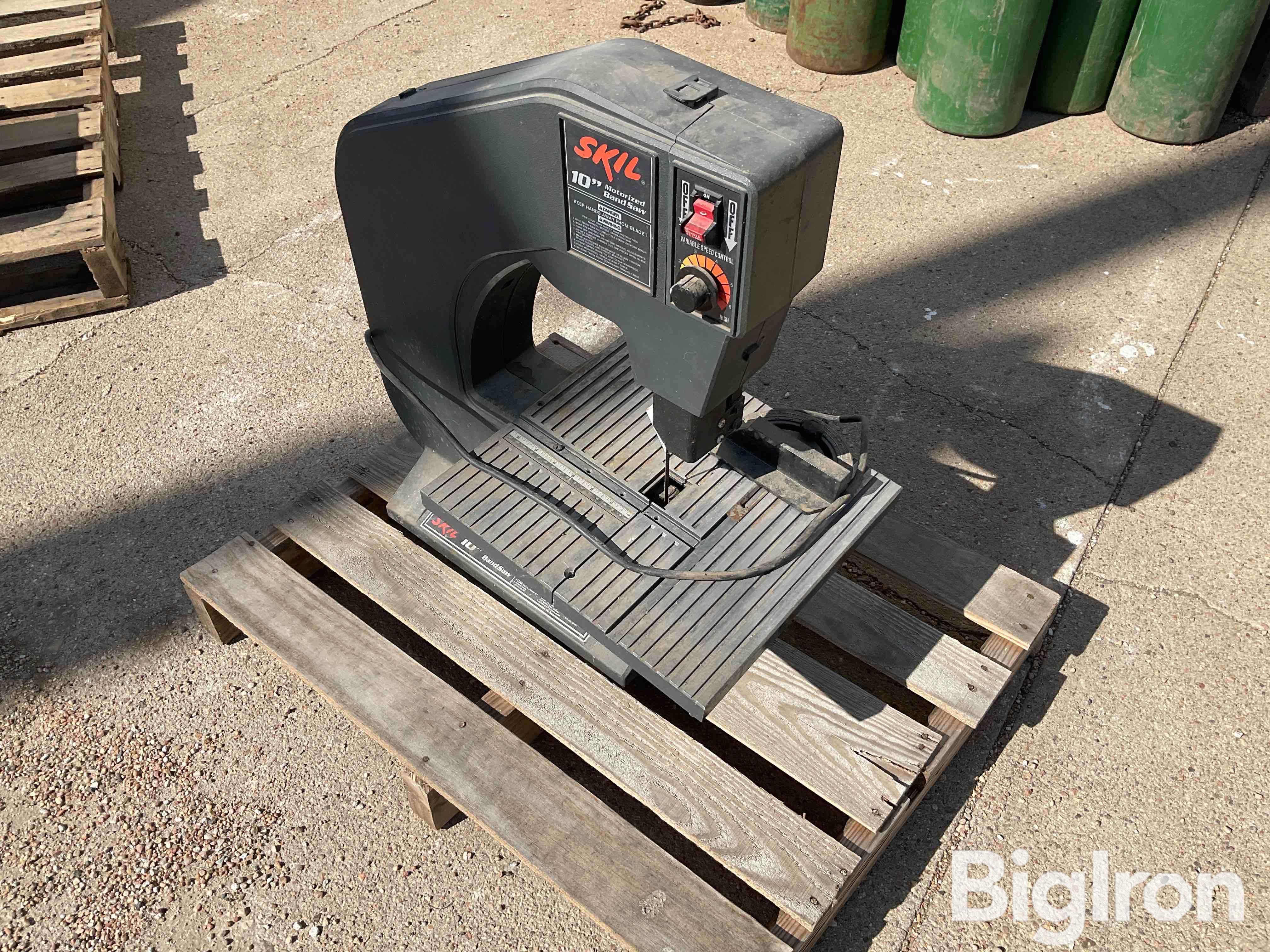 Skil 3104 10” Motorized Band Saw BigIron Auctions