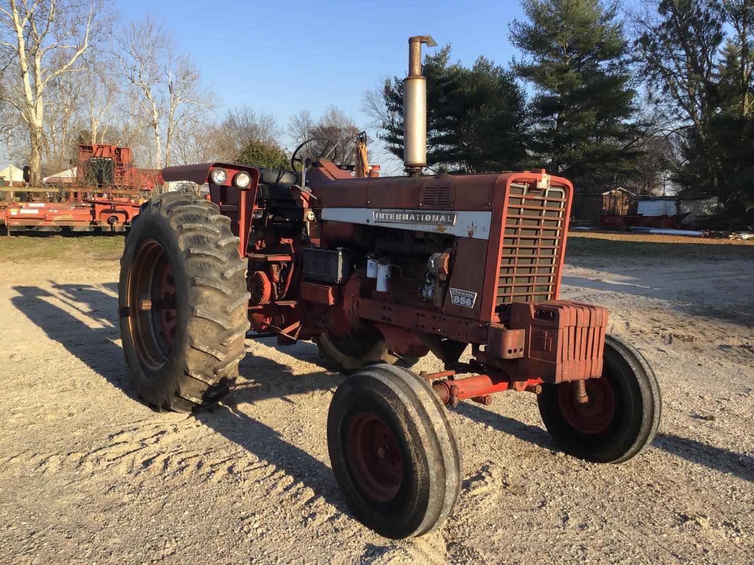 International F856D 2WD Tractor BigIron Auctions