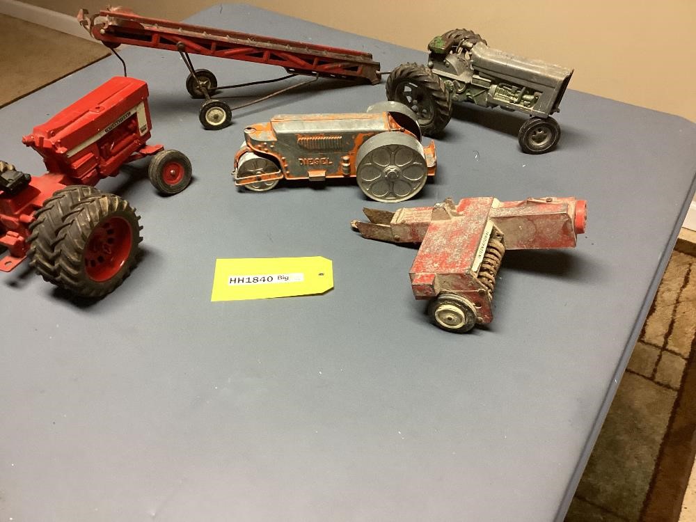 Classic Metal Small Scale Farm Toys BigIron Auctions