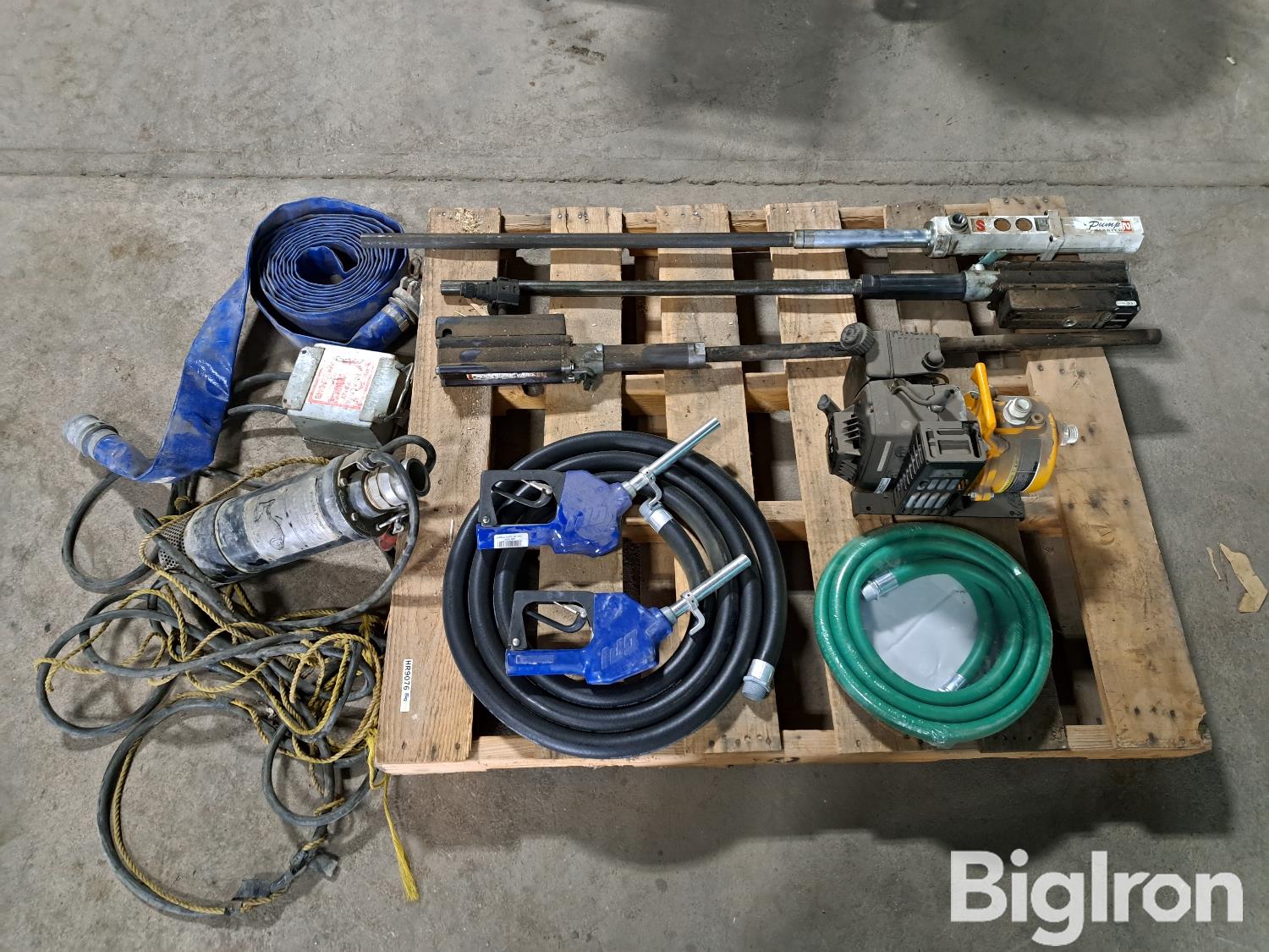 Pneumatic Oil Pumps, Submersible Pump, Fuel Hoses And Nozzles BigIron ...