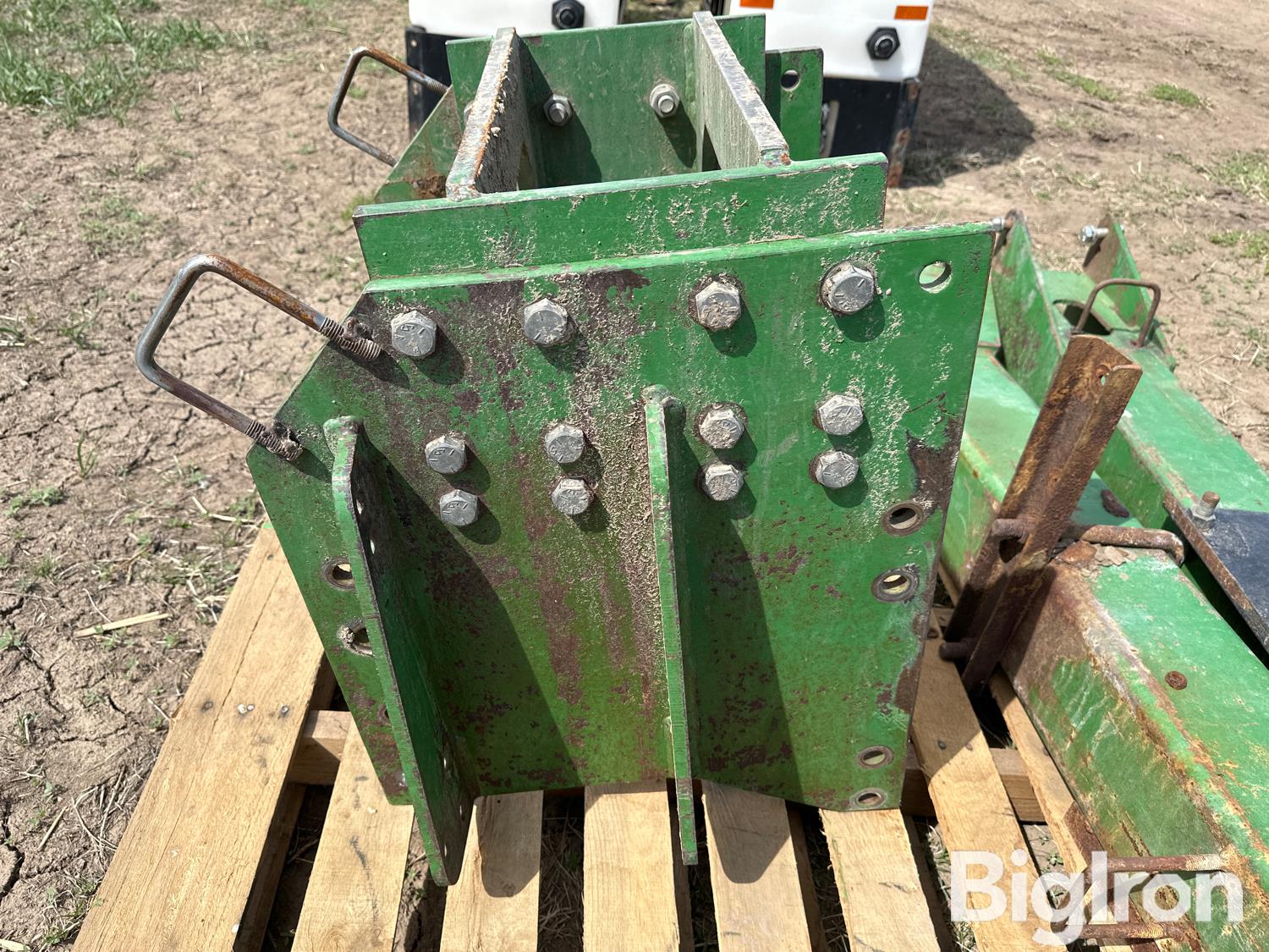 Shop Built Saddle Tank Brackets For John Deere 8000 Series BigIron Auctions