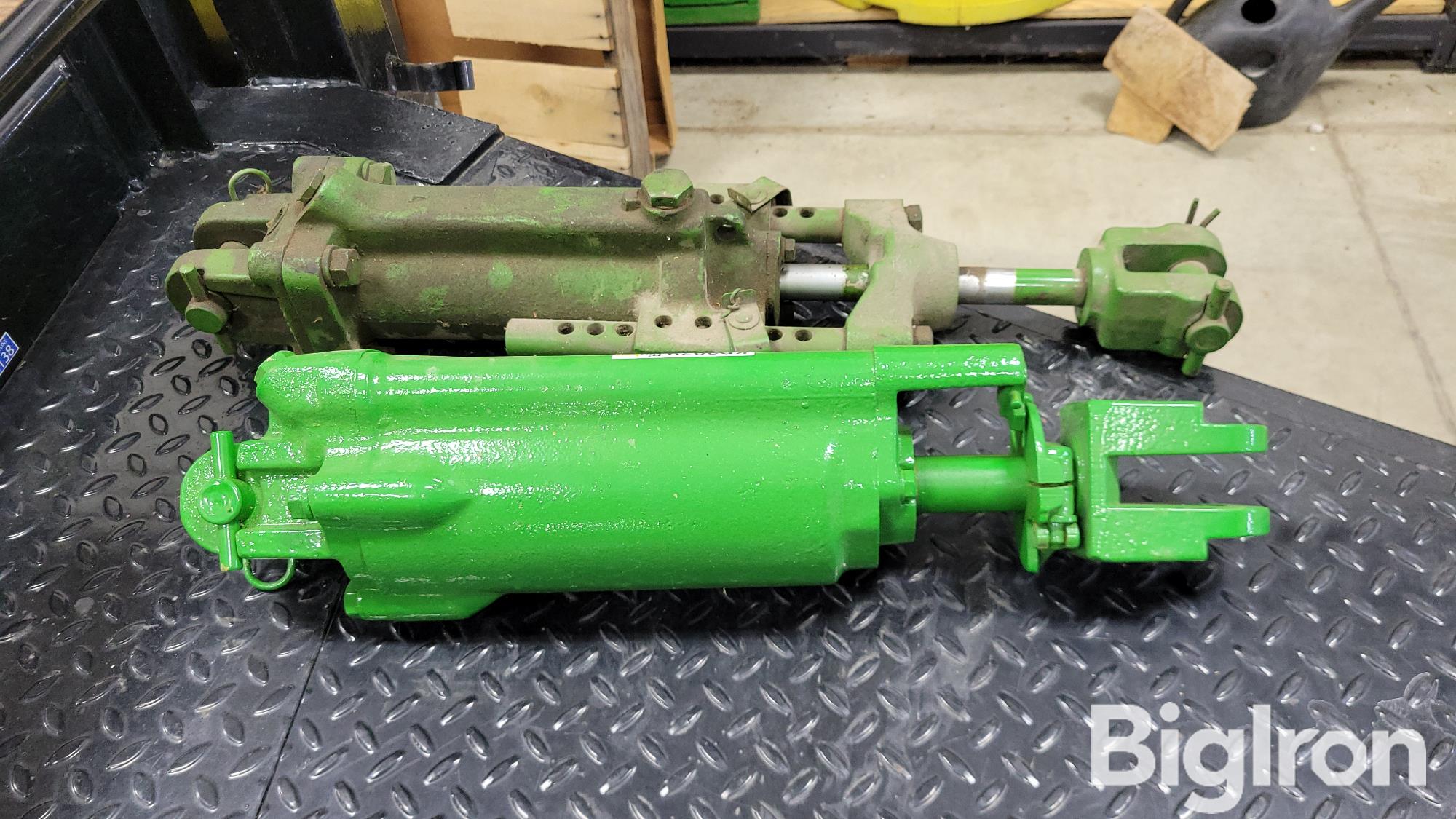 John Deere Hydraulic Cylinders BigIron Auctions