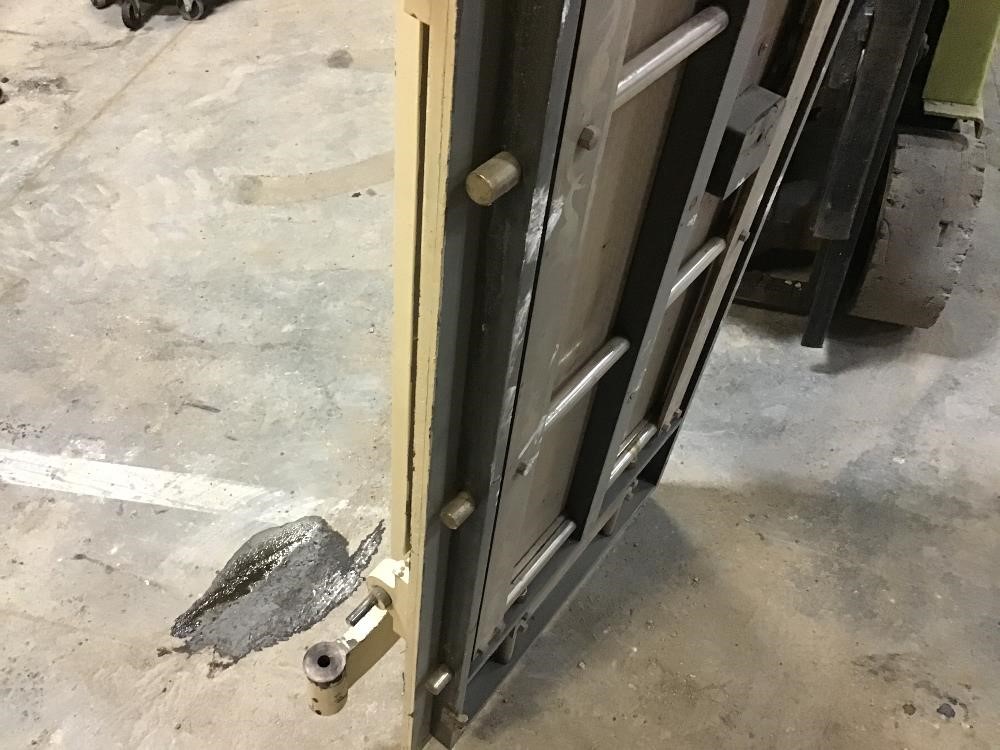 Sargent & Greenleaf Vintage Crane Hinge Vault Door BigIron Auctions