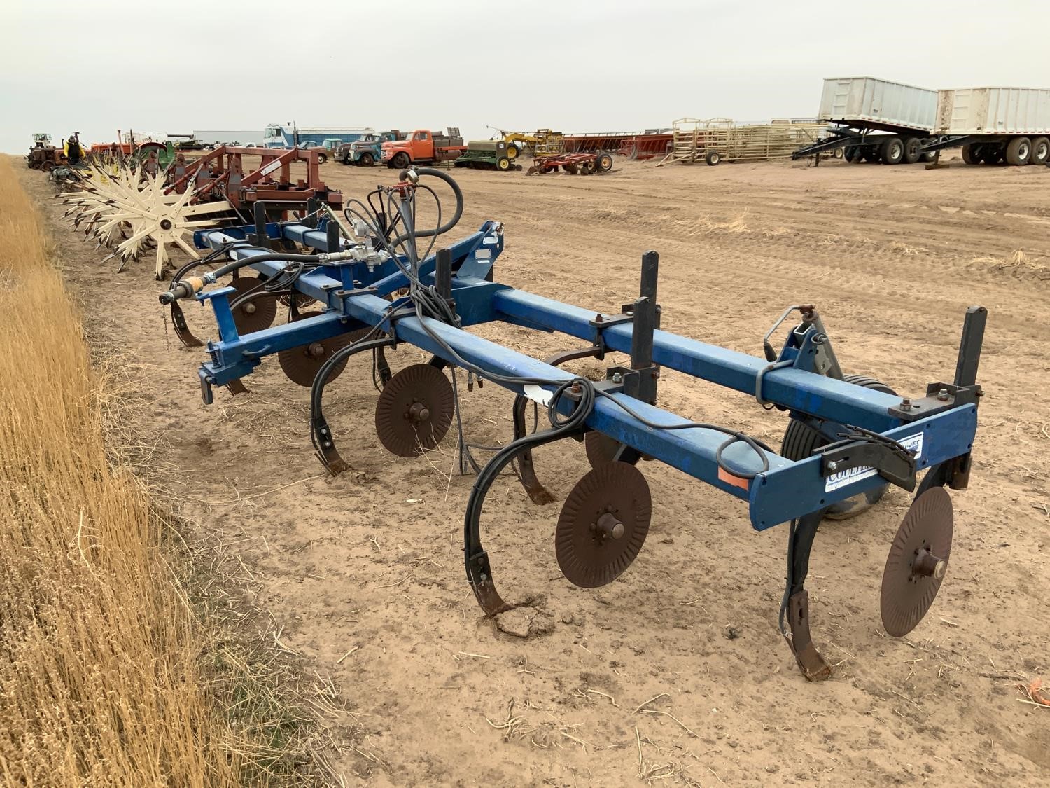 Blu-Jet Coulter Pro Anhydrous Fertilizer Applicator BigIron Auctions