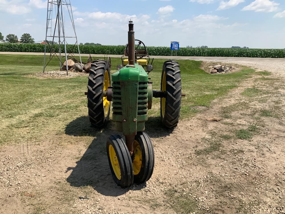 1948 John Deere B 2WD Tractor BigIron Auctions