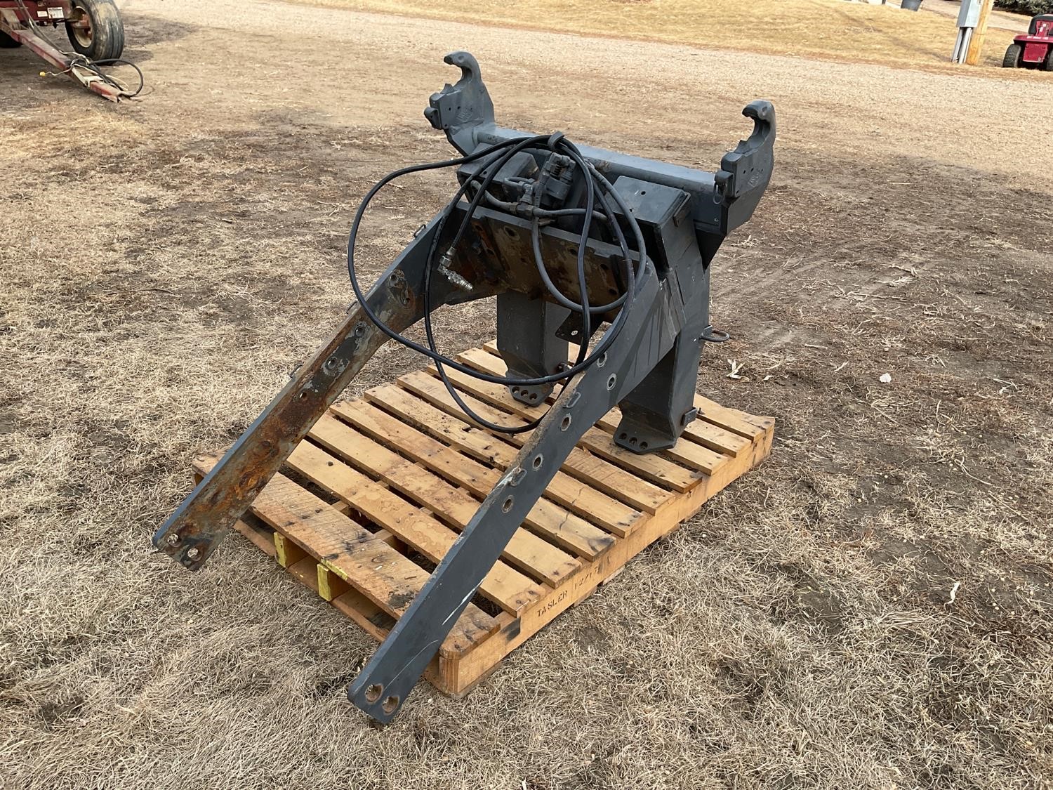 New Holland 8670 Front Mounted 3-pt Hitch BigIron Auctions