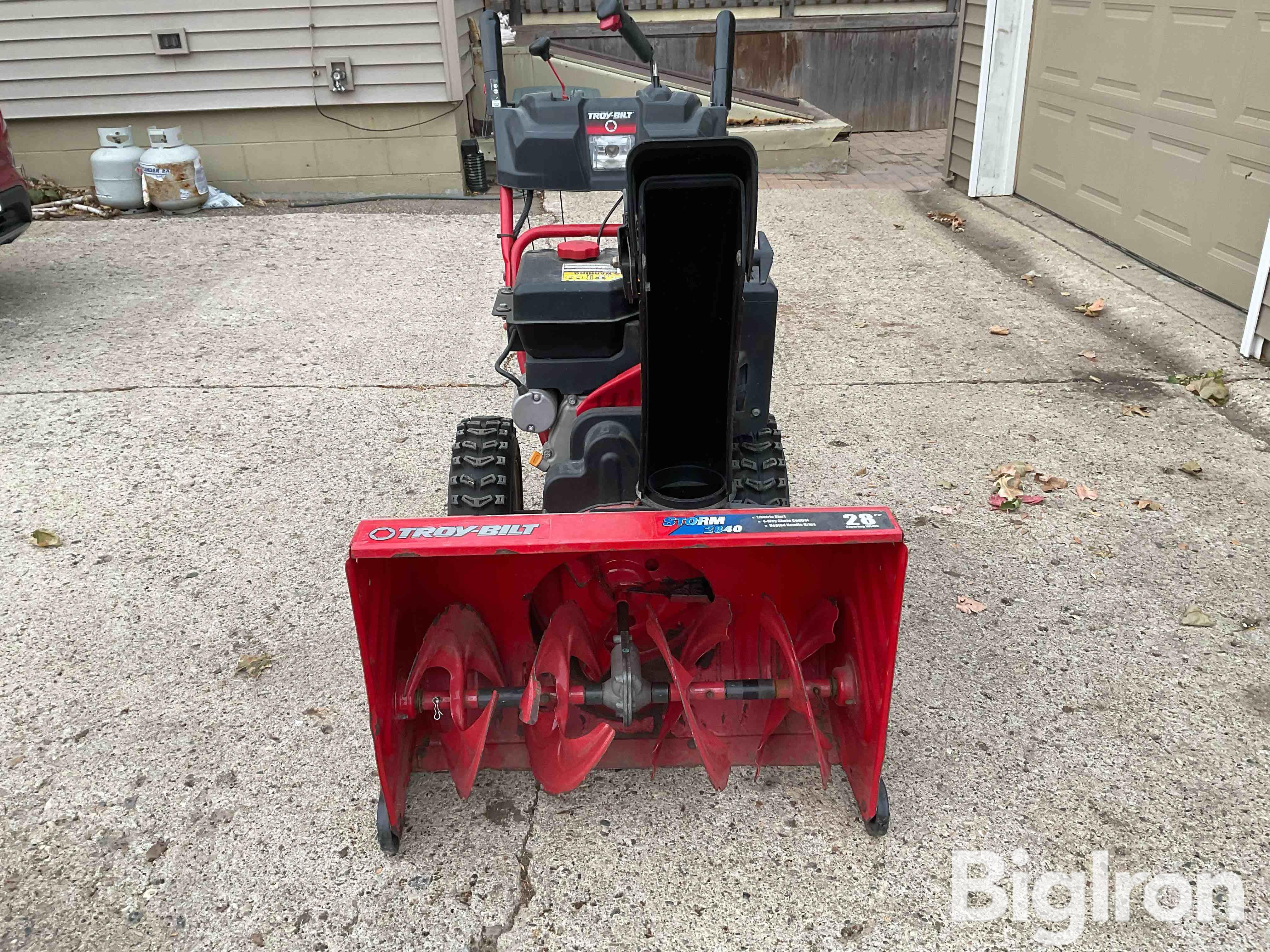 TroyBilt Storm 2840 28” Walk Behind Snow Blower BigIron Auctions