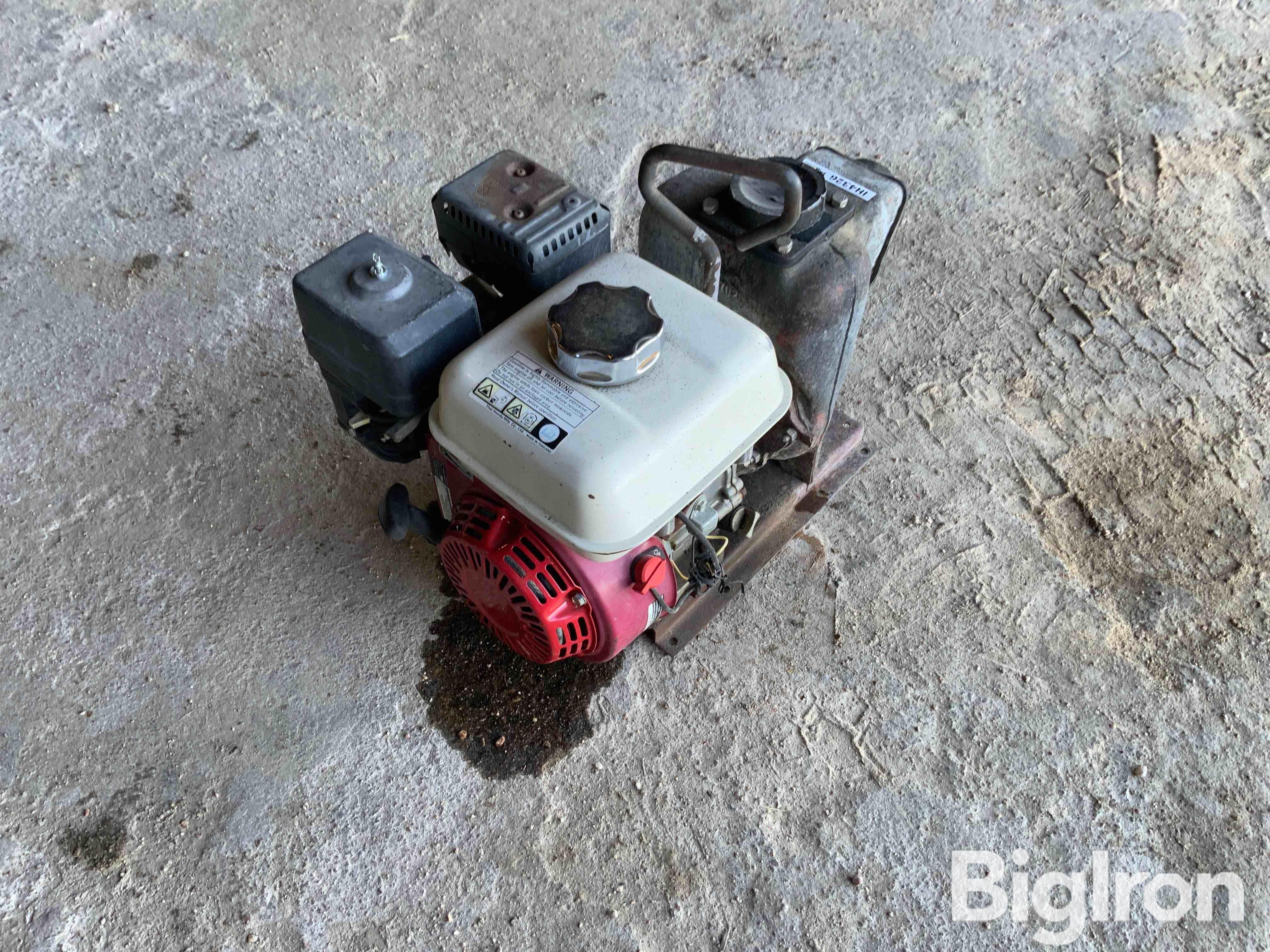 Portable Transfer Pump BigIron Auctions   Waterpump 23 13452de956484b23a8fa56aac8c037e8 