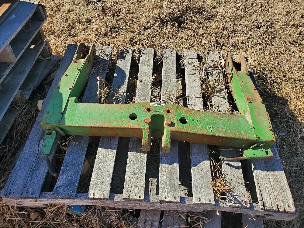 John Deere Cat Iii Quick Hitch Bigiron Auctions