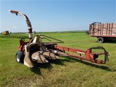 Hesston 7160 Pull Chopper W/ Head 