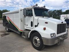 2003 Peterbilt 330 Utility Truck 