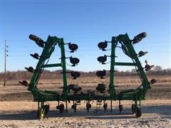 Custom Made Liquid Fertilizer Applicator W/Side Dress Bar 