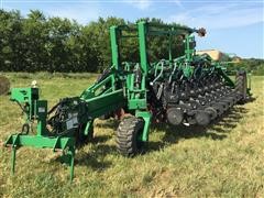 2009 Great Plains YP1625 Planter 