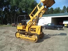 John Deere 450 Loader 