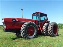 1980 International 3588 4WD Tractor 