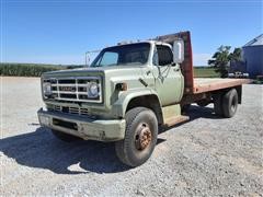 1973 GMC 6000 S/A Flatbed Truck W/Stake Sides 