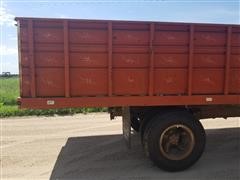 items/0414c2d780d0ea11bf210003fff94c59/1972international1600loadstargraintruck-26.jpg