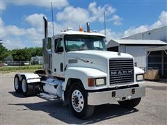 2003 Mack CH 613 T/A Day Cab Truck Tractor 