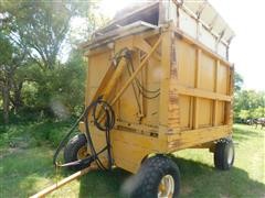 Field Queen Hydraulic Forage Dump Wagon 