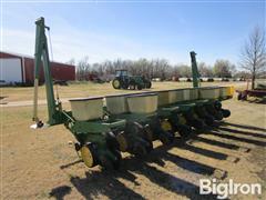 items/0777dd3bcd05f0119d476045bd488df1/john-deere-7000-8r30-planter-5_c9c4176945764a508441298bf3a045fc.jpg