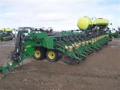 2009 John Deere DB90 Planter 