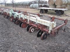 International Godig Cultivator 