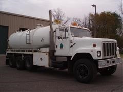 1981 International S2500 Sludge Tank Truck 