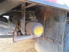 items/093fb470153de41180bd00155de1c209/1991fordf450flatbedtruck