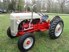 1952 Ford 8N Antique 2WD Tractor 