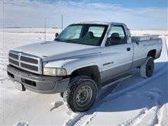 1997 Dodge Ram 2500 4x4 Regular Cab Pickup 