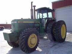 1990 John Deere 4955 MFWD Tractor 