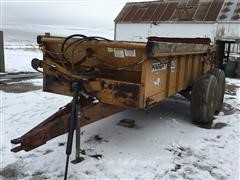 Knight 410 Manure Spreader 