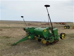 John Deere 1240 Corn Planter 