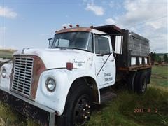 1970 International Loadstar 1700 Dump Truck 