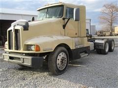 1993 Kenworth T600 T/A Cab & Chassis 