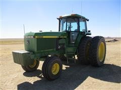 1993 John Deere 4960 2WD Tractor 