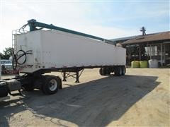 1992 Pacer AT65 Combination Bulk/Bag Feed Trailer 