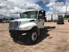 2006 International 4000 Series Cab & Chassis 